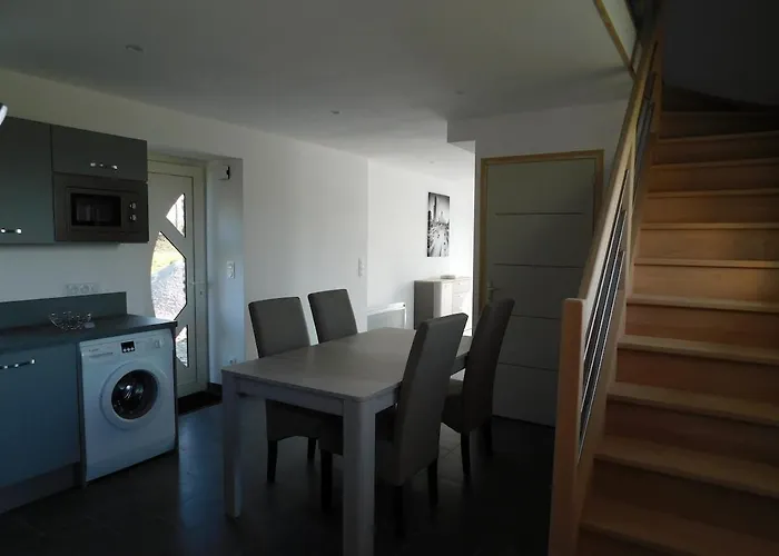 Dans La Baie Du Mont Saint Michel